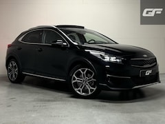 Kia XCeed - 1.6 GDi PHEV ExecutiveLine Pano Leer ACC Camera Trekh. NAP
