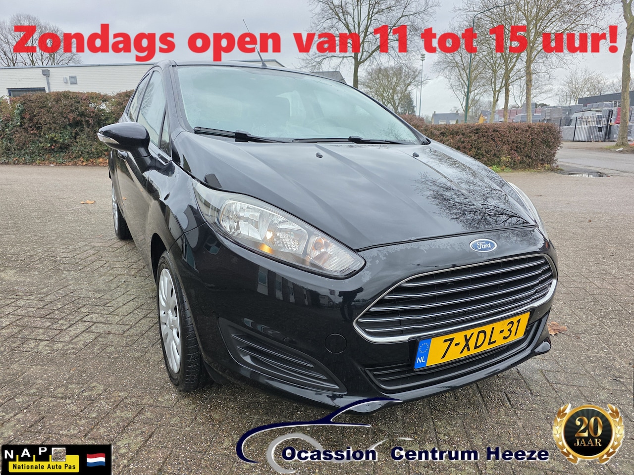 Ford Fiesta - 1.0 Style 1.0 Style, Navigatie! incl Nwe Riem!! Nwe APK! Zondag OPEN! - AutoWereld.nl