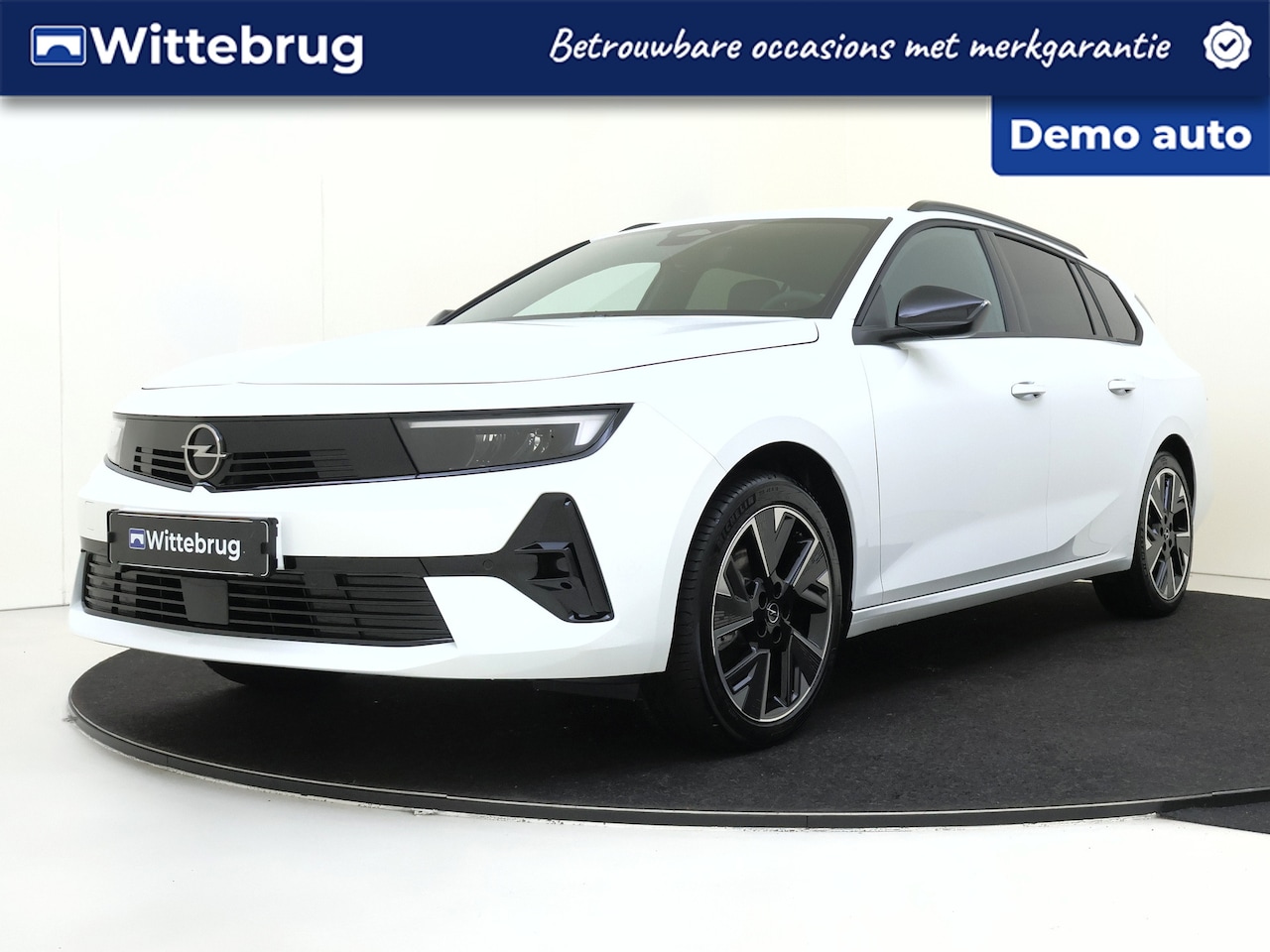 Opel Astra Electric - 54 kWh Business Edition | Winter Pack | Comfort Stoelen AGR - AutoWereld.nl