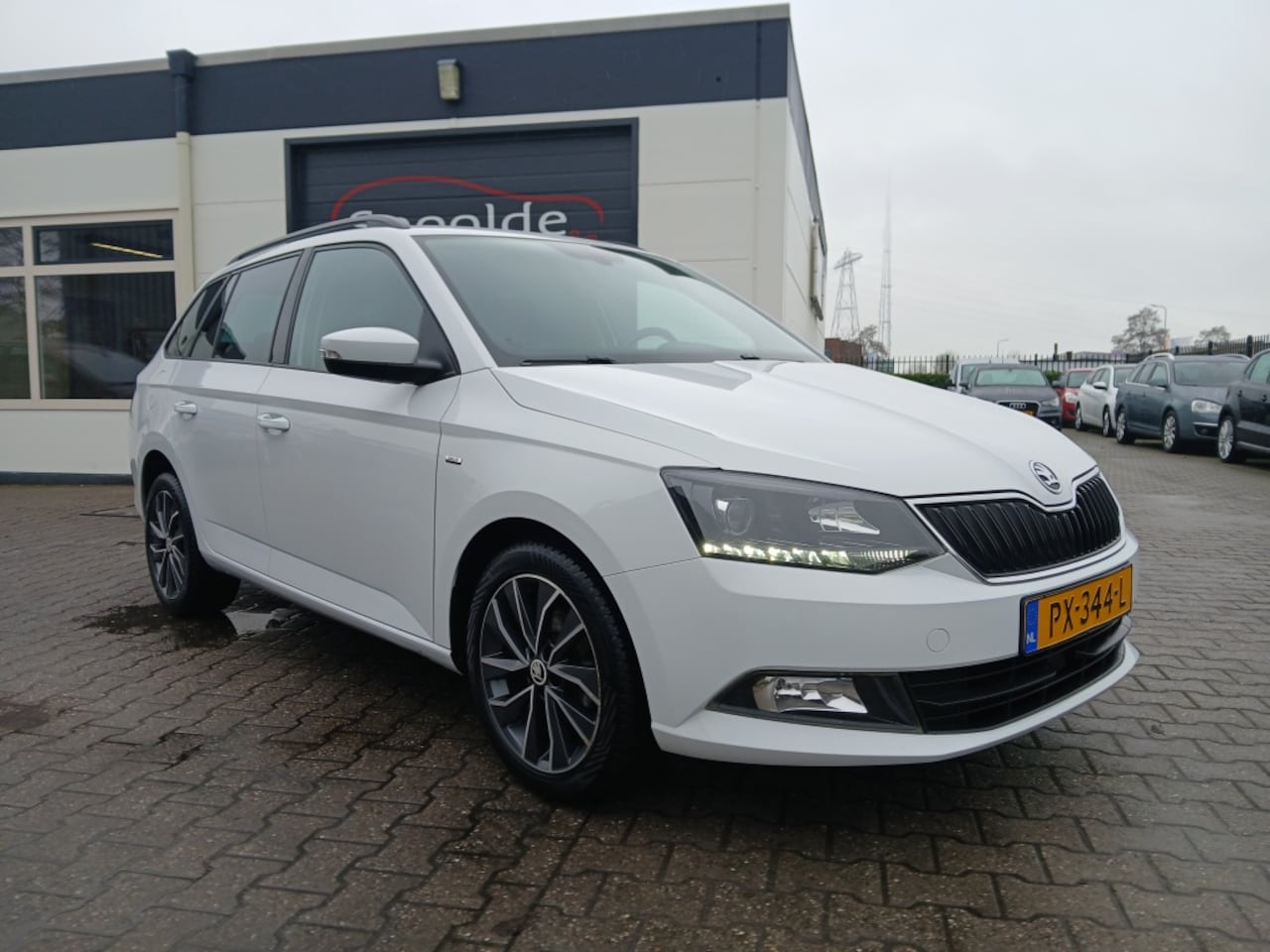 Skoda Fabia Combi - 1.0 TSI Navi/Parkeensoreren/Apk 12-'26 - AutoWereld.nl