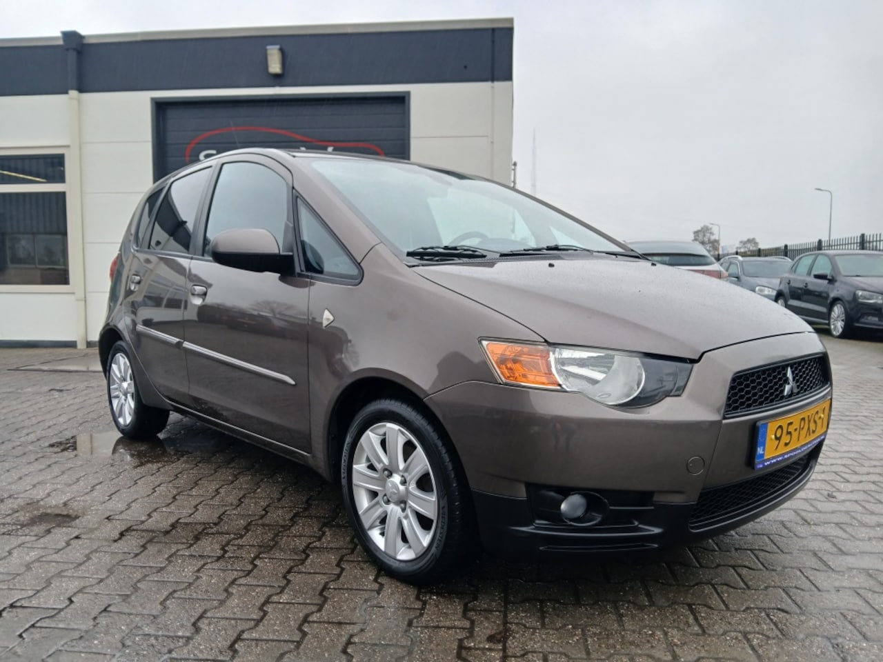 Mitsubishi Colt - 1.3 163.000Km Nap/Dealer onderhouden/NL Auto - AutoWereld.nl