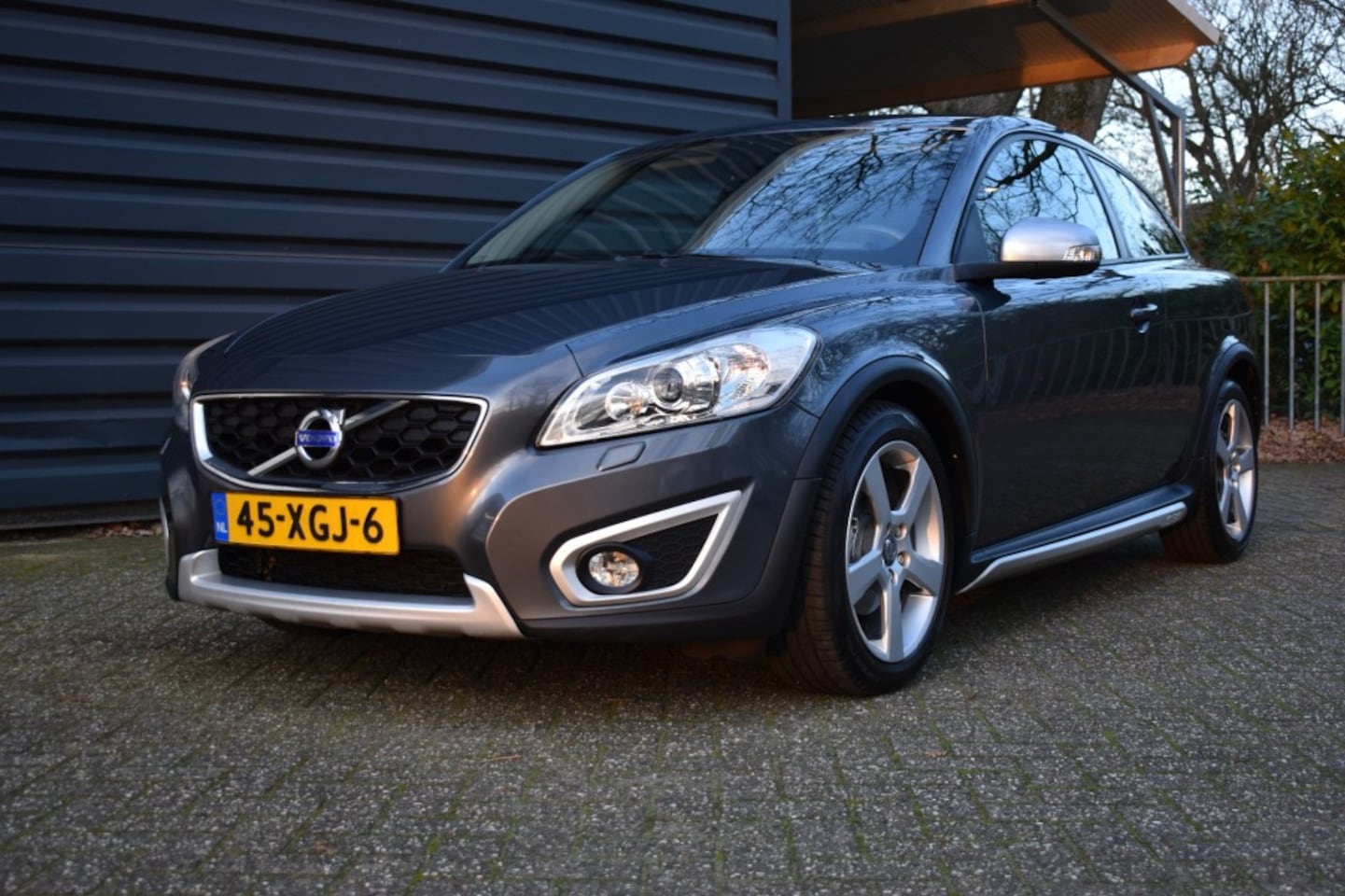 Volvo C30 - VOLVO C30 1.6 D2 R-EDITION!!! 4494 EURO!!! - AutoWereld.nl