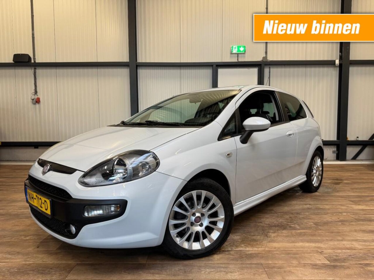 Fiat Punto Evo - EVO 1.4 Business / AIRCO / - AutoWereld.nl