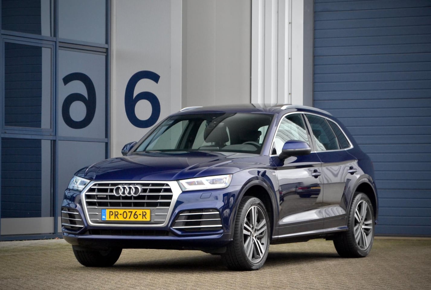 Audi Q5 - 2.0 TFSI Quattro / S-Line / NL Auto / 1e Eig. / Pano / 20 Inch / Virt. Cockpit - AutoWereld.nl