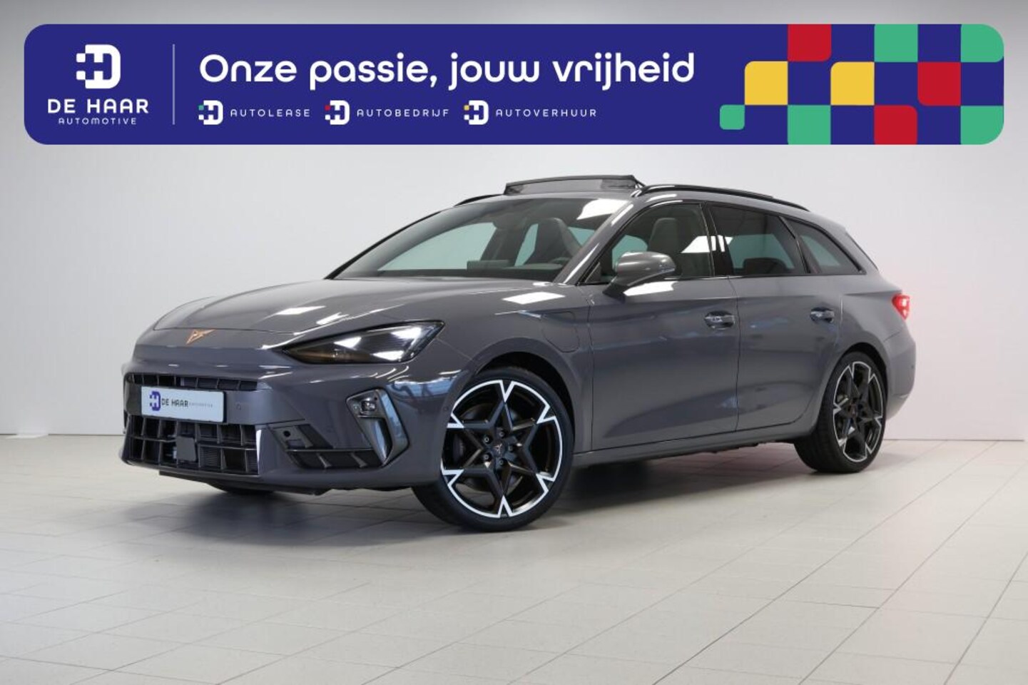 CUPRA Leon Sportstourer - VZ 1.5 e-Hybrid 272 pk - Pano - Stuur + Stoelverw. - ACC - AutoWereld.nl