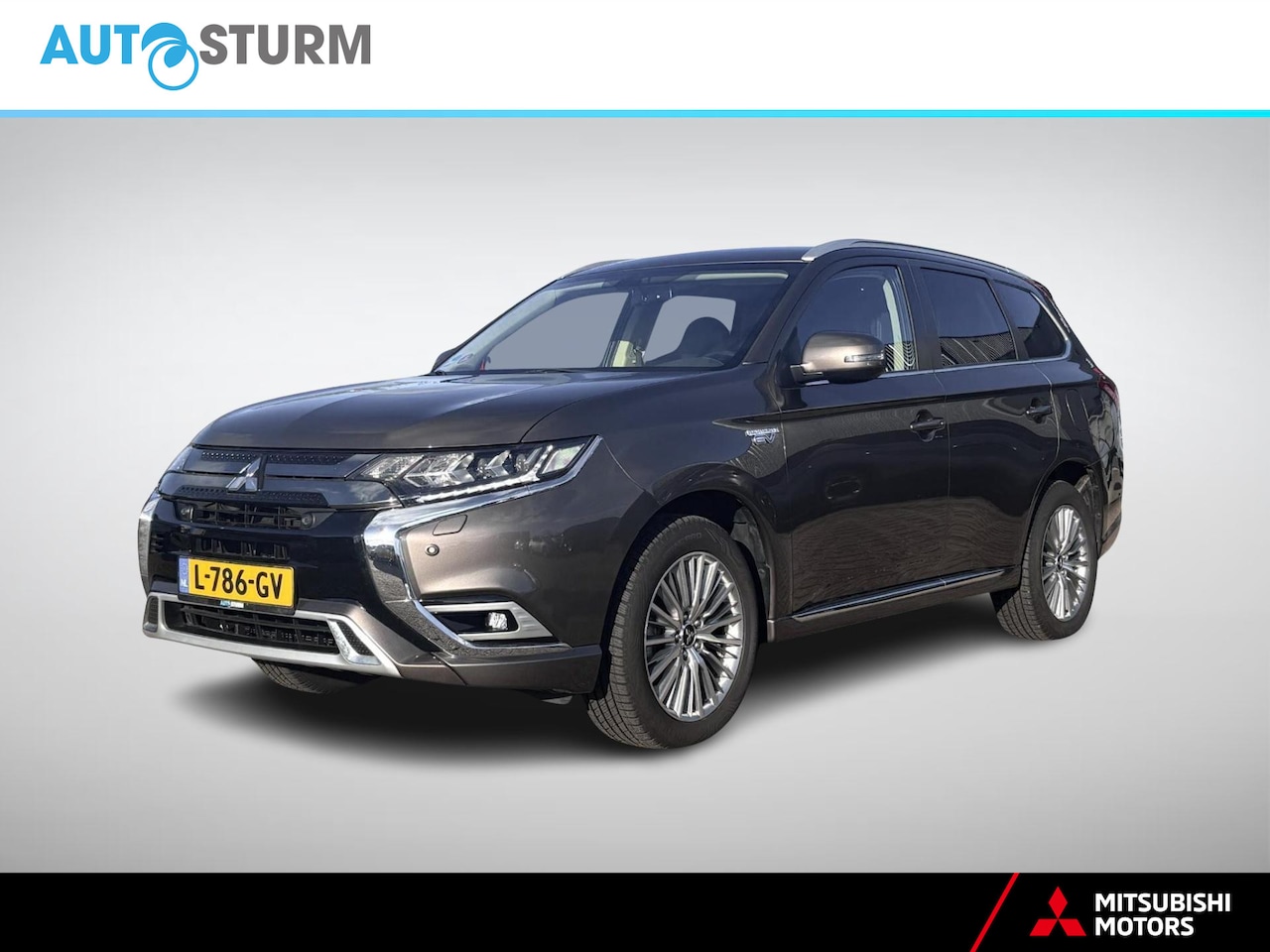 Mitsubishi Outlander - 2.4 PHEV Intense + Trekhaak! - AutoWereld.nl