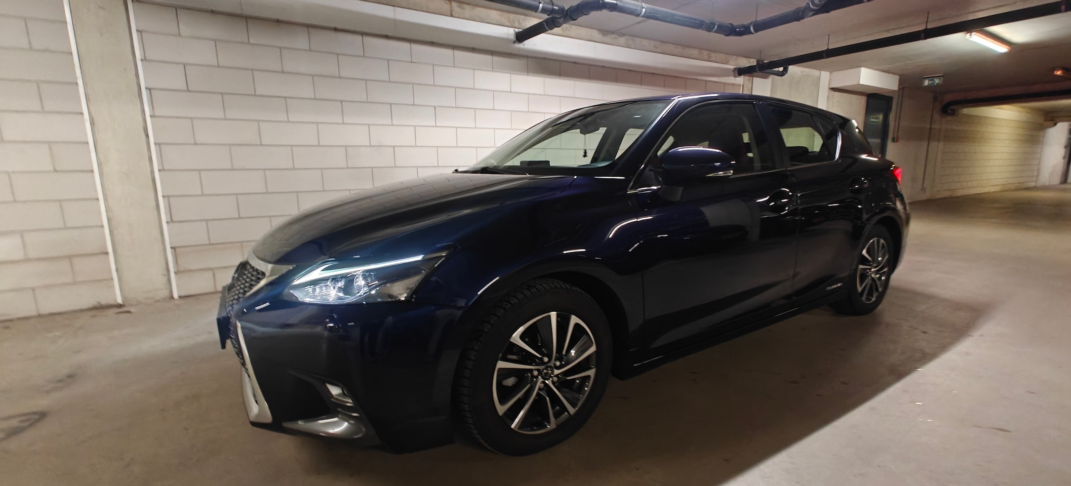 LEXUS CT200H