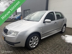 Skoda Fabia - 1.4-16V / Airco / Automaat / distributie vervang