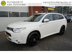Mitsubishi Outlander - 2.0 PHEV EXECUTIVE EDITION ORIGINEEL NEDERLANDS CAMERA AFN.TREKHAAK NAVIGATIE CLIMA CRUISE