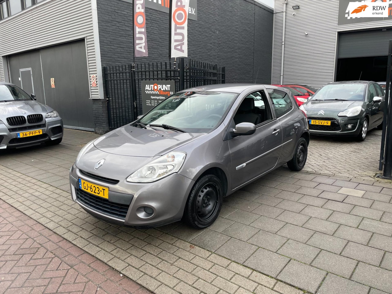 Renault Clio - 1.2 Acces Airco NAP APK 1 Jaar - AutoWereld.nl