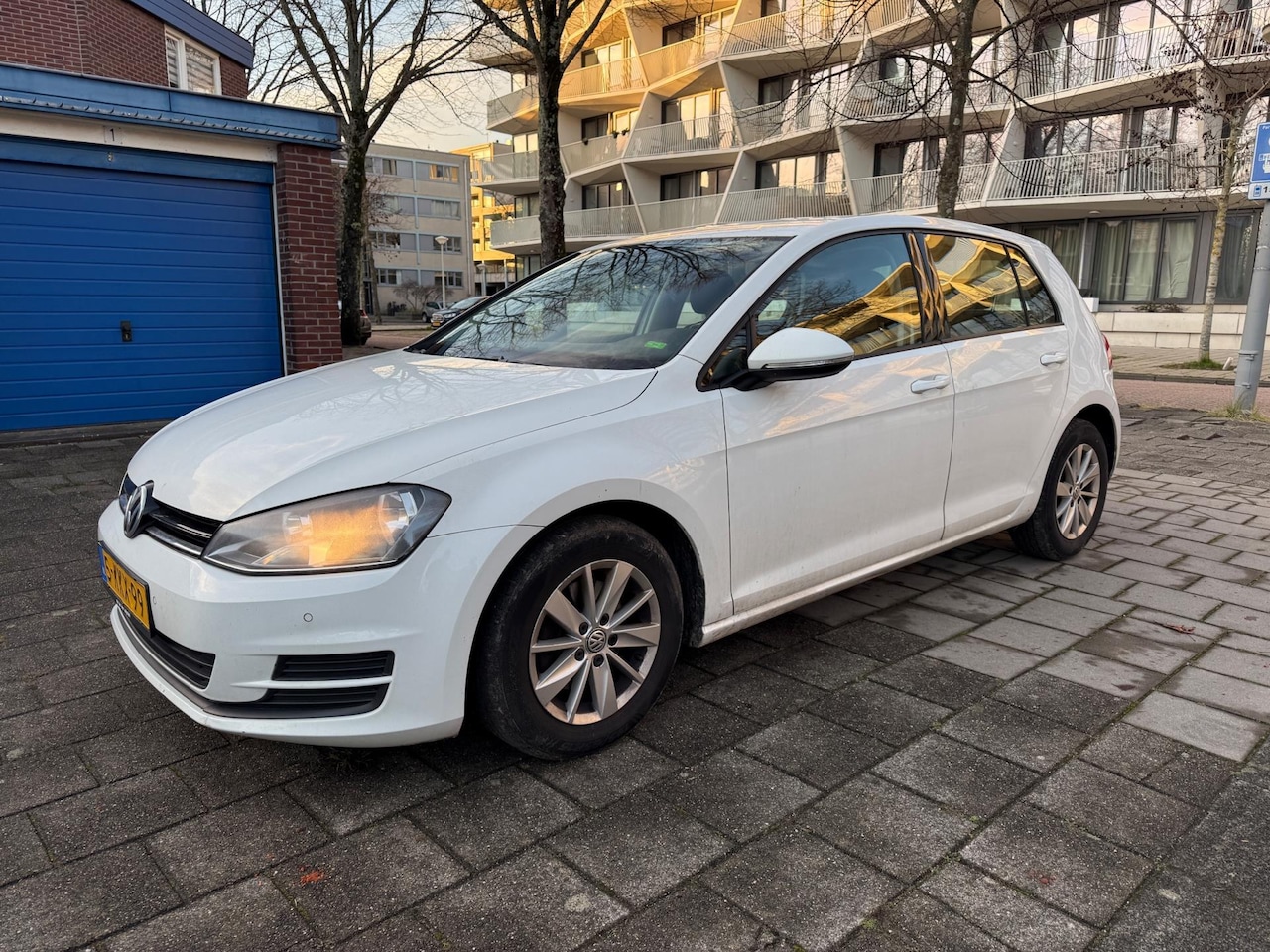 Volkswagen Golf - 1.2 TSI Comfortline Snow White - AutoWereld.nl