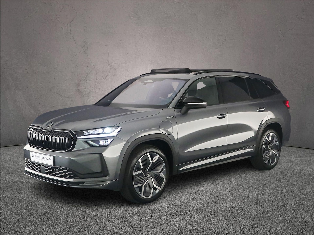 Skoda Kodiaq - Sportline Business 1.5 TSI PHEV 204pk DSG Automaat Trekhaak, CANTON audio, Elektrische ach - AutoWereld.nl