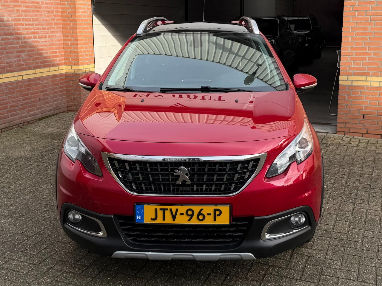 Peugeot 2008 - 1.2 PureTech Allure 1.2 PureTech Allure - AutoWereld.nl