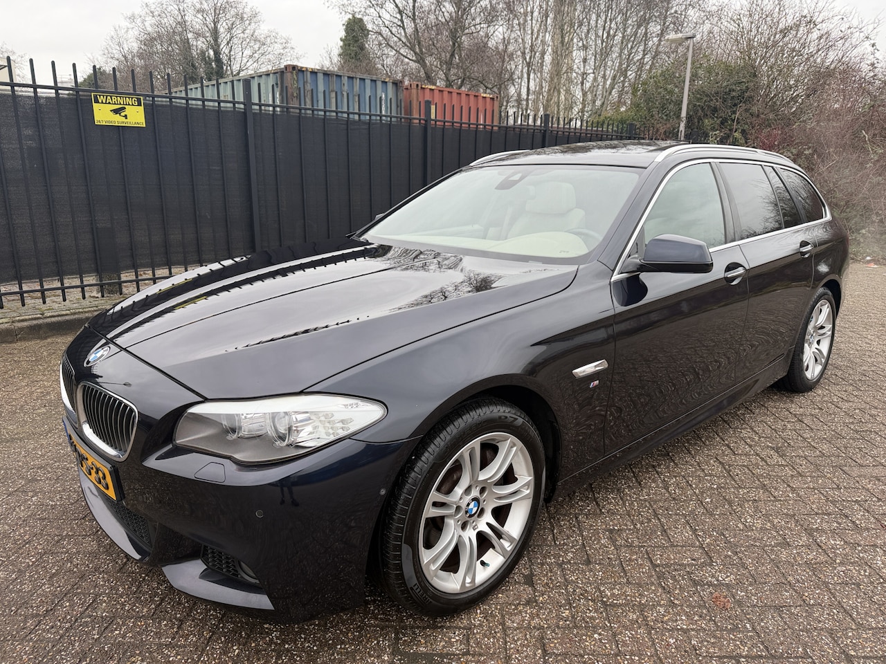 BMW 5-serie Touring - 528i High Executive M Sport Pano/Sportleer/Camera - AutoWereld.nl
