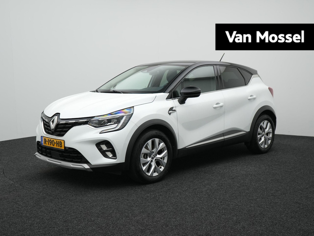 Renault Captur - 1.6 E-Tech Hybrid 145 Intens Automaat | Apple/Android Play | Trekhaak | Cruise | Camera | - AutoWereld.nl