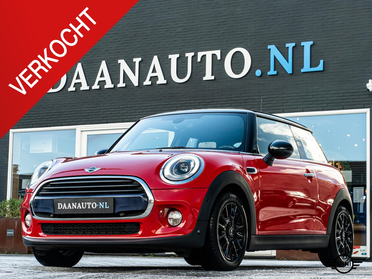 MINI Cooper - Mini 1.5 Automaat JCW Camera Keyless HUD Navi Pro - AutoWereld.nl