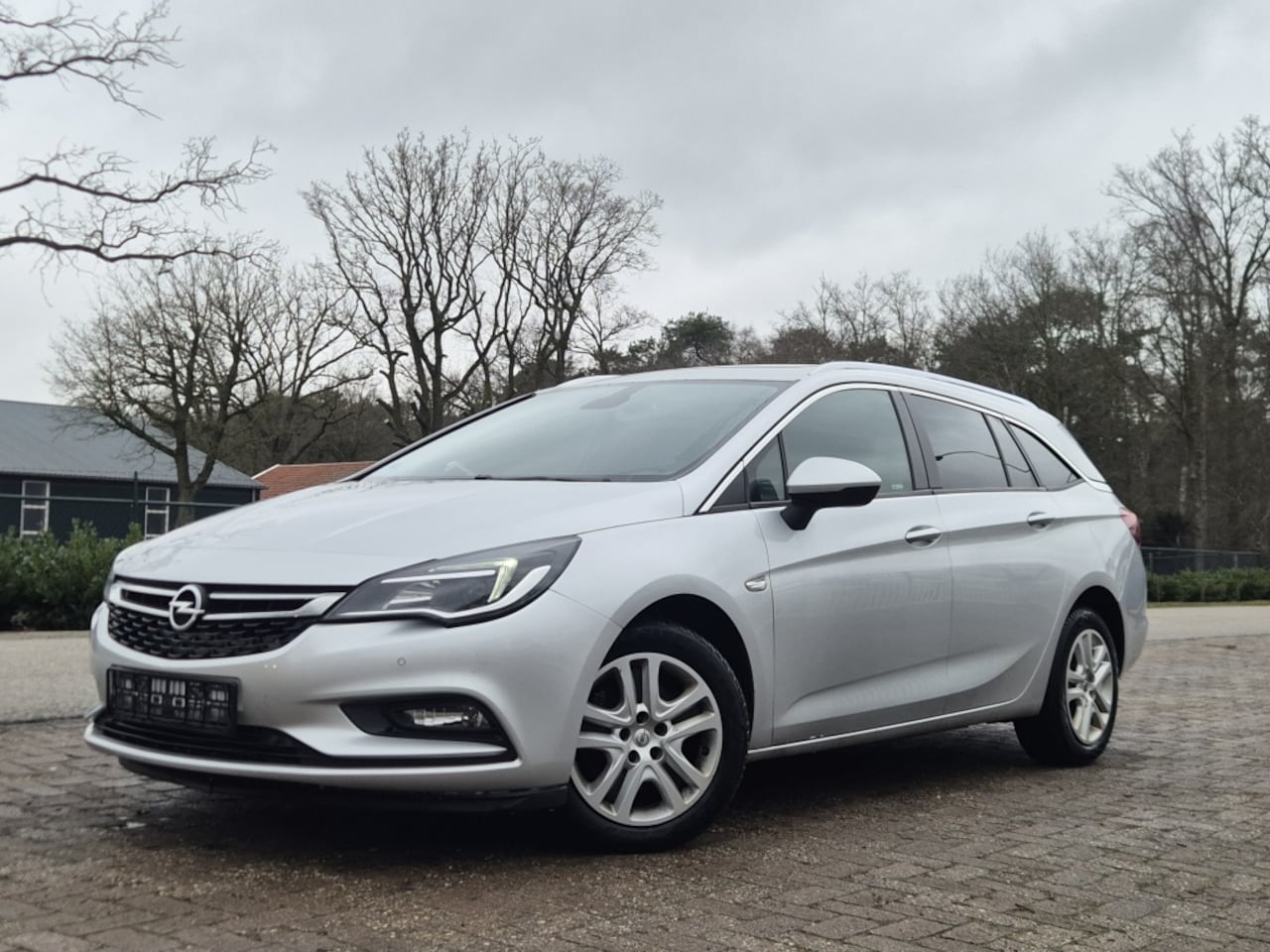 Opel Astra Sports Tourer - 1.6 CDTi Sport 1.6 CDTi Sport + - AutoWereld.nl