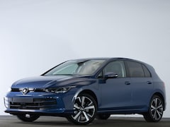 Volkswagen Golf - Life Edition 1.5 eHybrid 204 PK | Trekhaak | Achteruitrijcamera | Stuur & Stoelverwarming