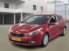 Kia Cee'd - 1.6 GDI Comfort Pack / Auto rijdt prima