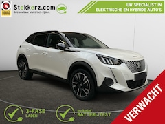Peugeot e-2008 - EV GT 50 kWh Slechts 20km Panoramadak, 3 fase