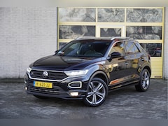 Volkswagen T-Roc - 1.5 TSI 150PK Automaat R-Line BJ2021 Lmv 18" | Led V+A | Pdc | Navi | Keyless entry | Trek