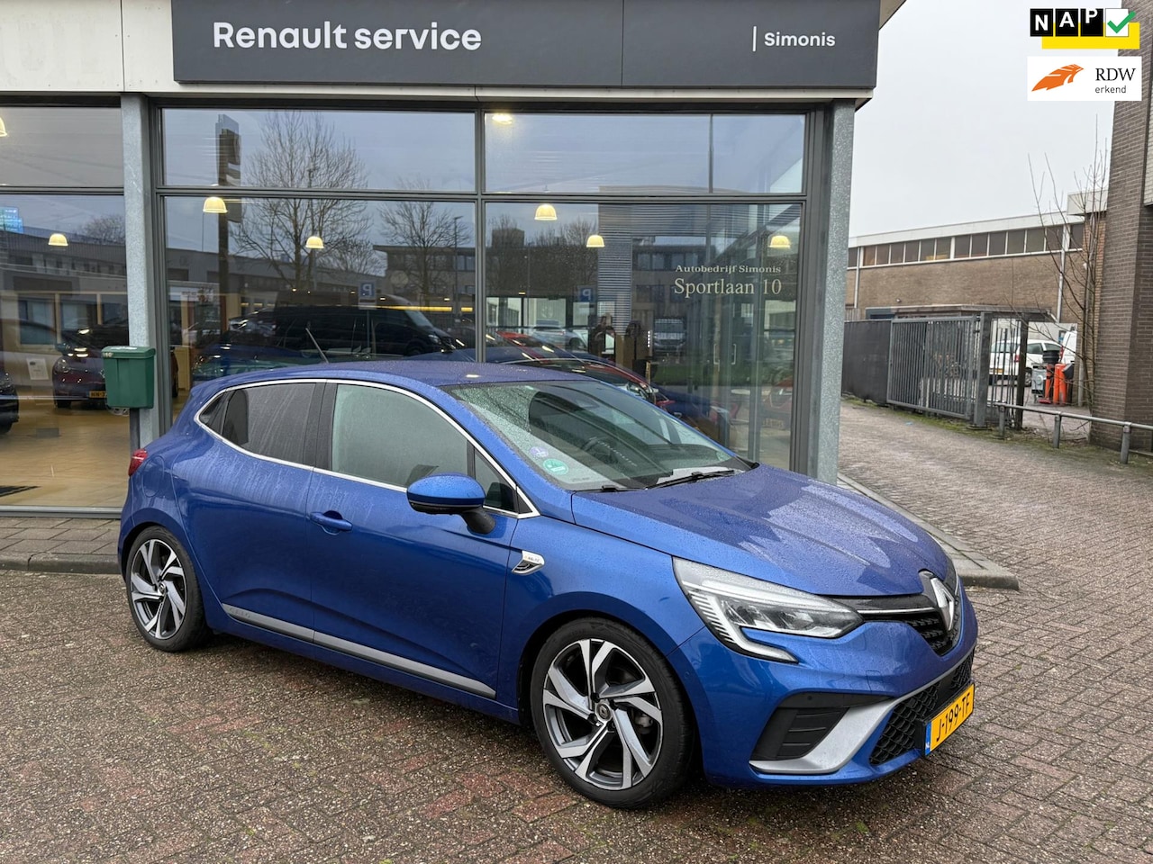 Renault Clio - 1.0 TCe R.S. Line | Trekhaak | Groot scherm - AutoWereld.nl
