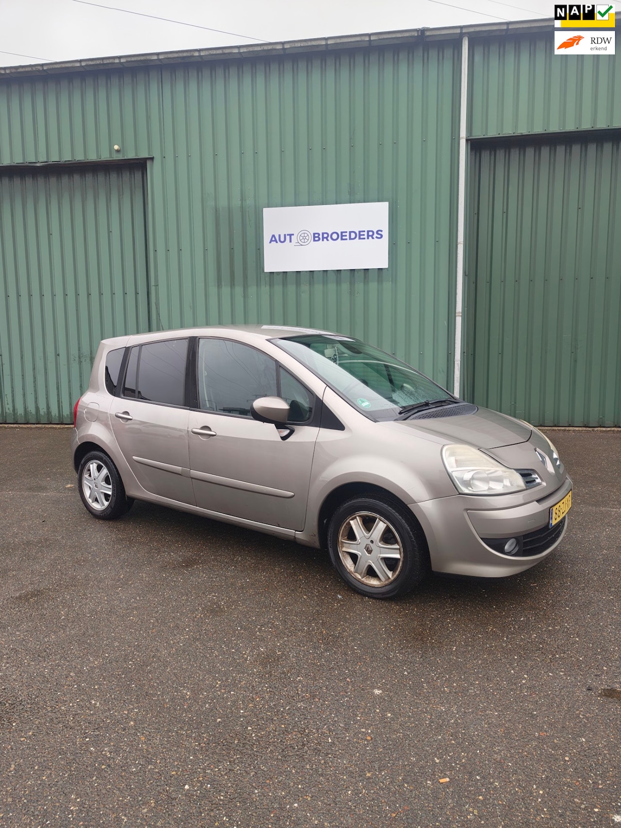 Renault Modus - 1.2 TCE Dynamique AIRCO - CRUISE CONTROL - HALF LEER - AutoWereld.nl