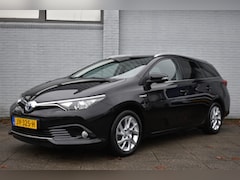 Toyota Auris - 1.8 Hybrid Trend Automaat 136pk | Panoramadak | Climate-Controle | Navigatie |