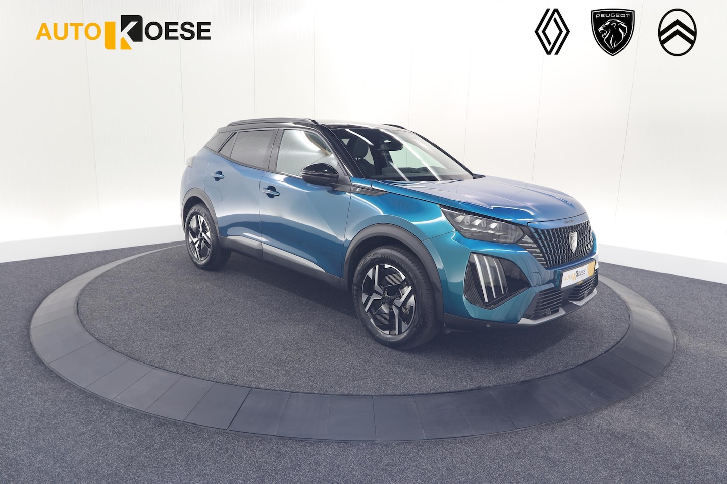 Peugeot e-2008 - EV GT 50 kWh | Camera | Navigatie | Apple Carplay | Parkeersensoren - AutoWereld.nl