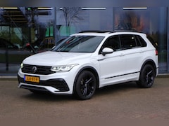 Volkswagen Tiguan - 1.4 TSI eHybrid 245 PK R-Line BNS+ PHEV, Panoramadak, LED, Leder, 360 Camera,