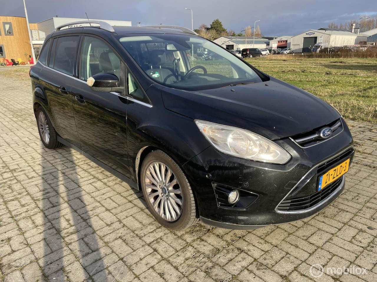 Ford Grand C-Max - 1.6 EcoBoost Titanium 1.6 EcoBoost Titanium - AutoWereld.nl