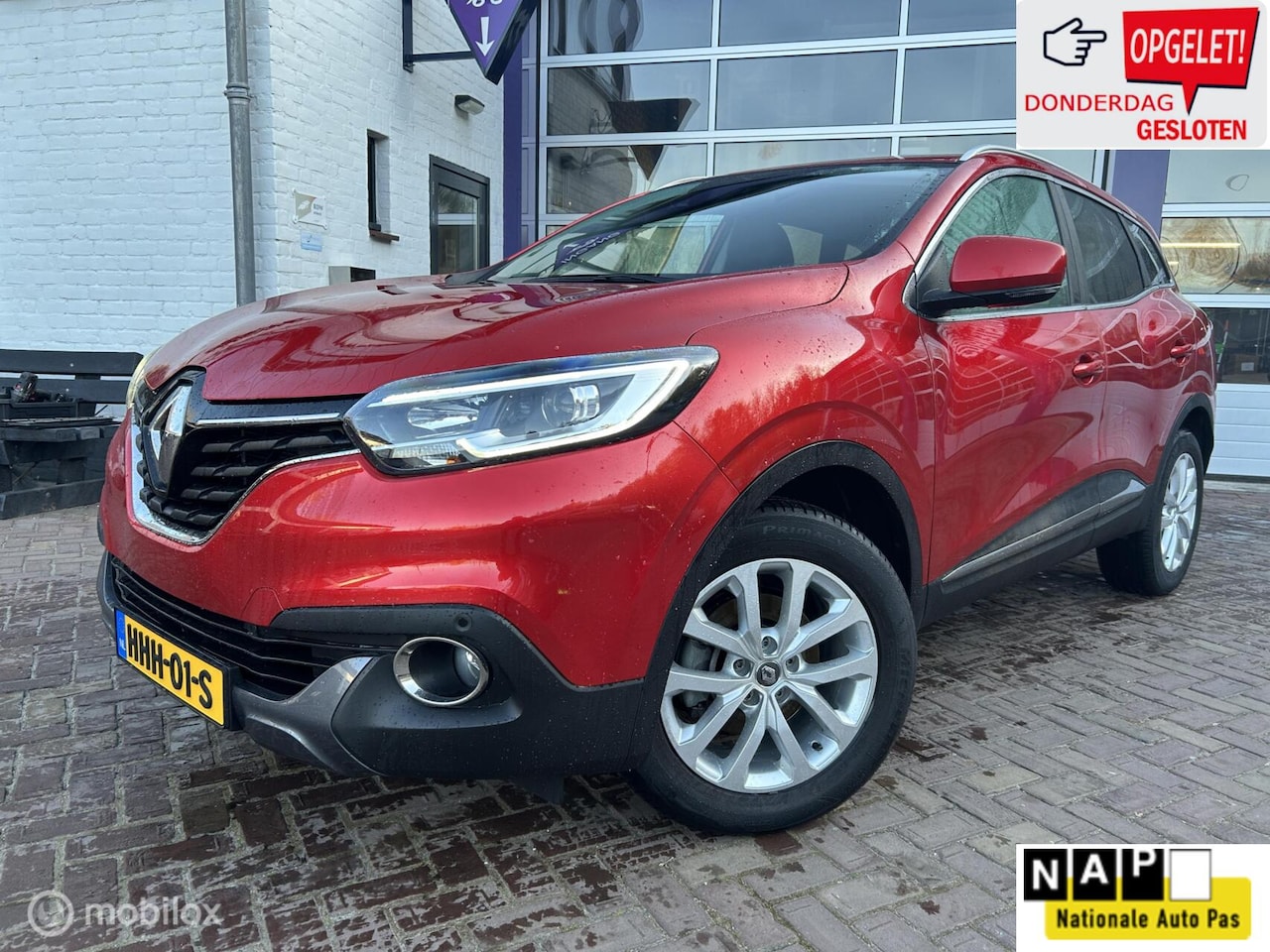 Renault Kadjar - 1.2 TCe * NAVIGATIE * PDC V EN A* AIRCO - AutoWereld.nl