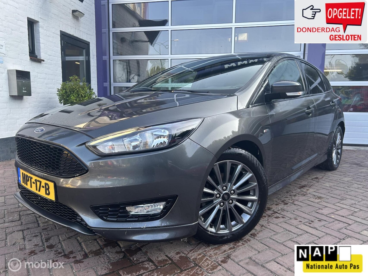 Ford Focus - 1.0 ST-Line * AIRCO * LM VELGEN * A-SPOILER * - AutoWereld.nl