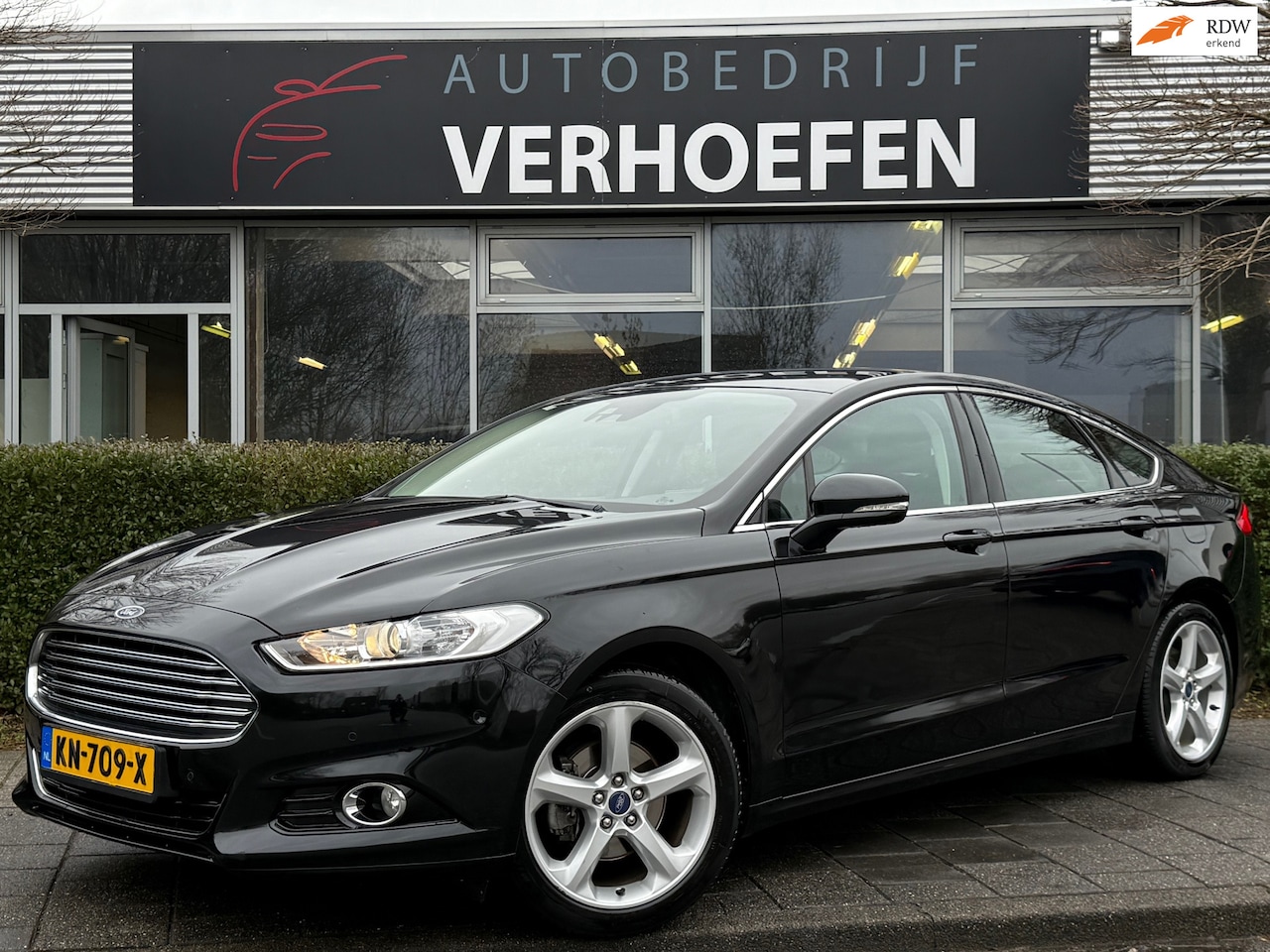 Ford Mondeo - 1.5 Titanium - STUUR / STOEL VERW - LANE ASSIST - 360 PARK SENS - CRUISE / CLIMATE CONTR ! - AutoWereld.nl