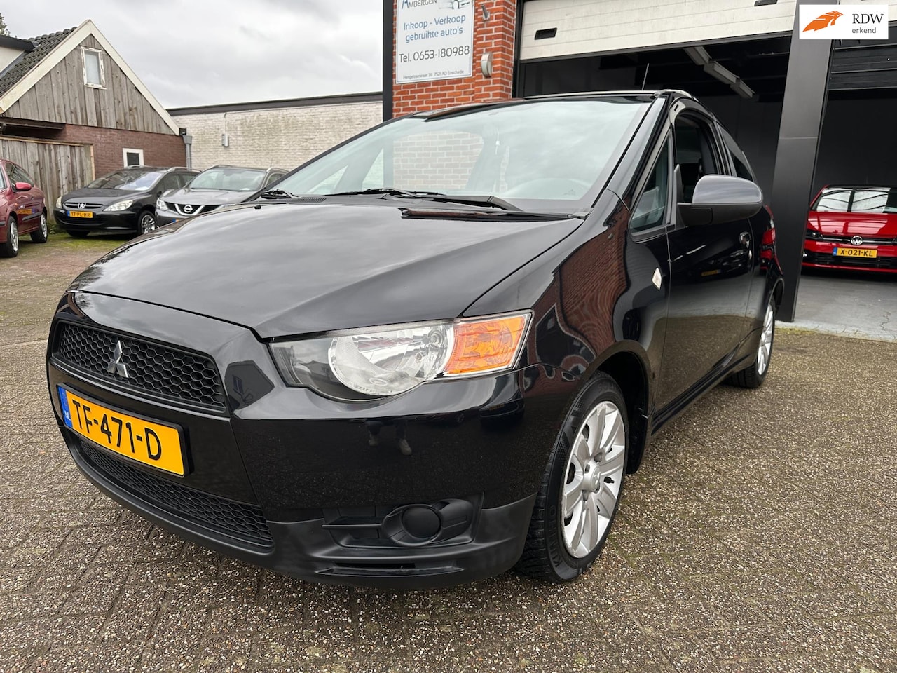 Mitsubishi Colt - 1.1 Inbusiness 1.1 Inbusiness - AutoWereld.nl
