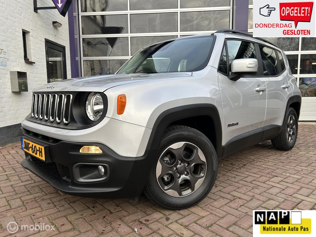 Jeep Renegade - 1.4 AUTOMAAT Limited * AIRCO * NAVIGATIE * - AutoWereld.nl