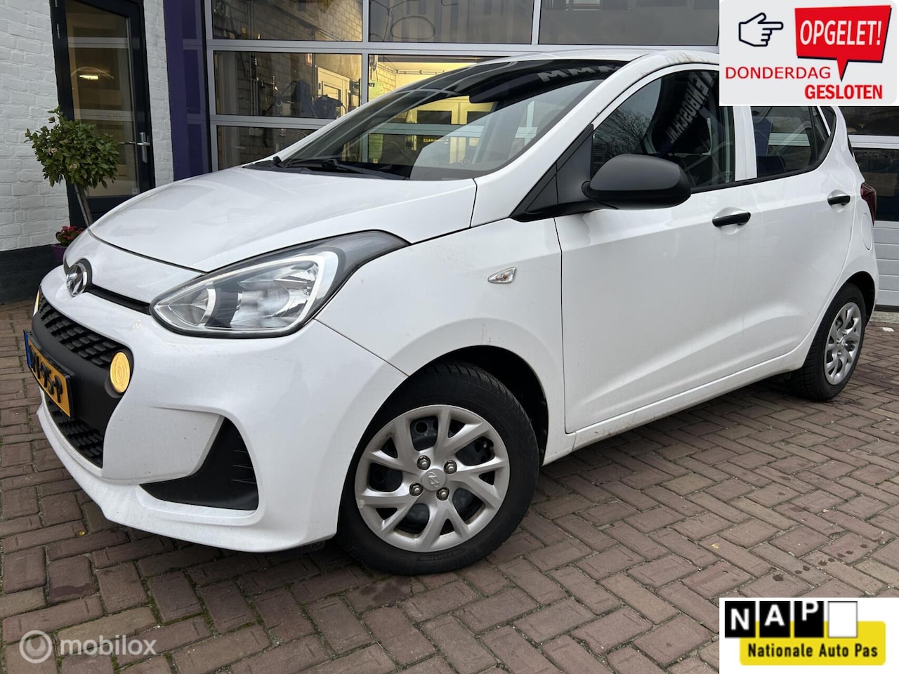 Hyundai i10 - 1.0i Comfort 5p. * AIRCO * - AutoWereld.nl