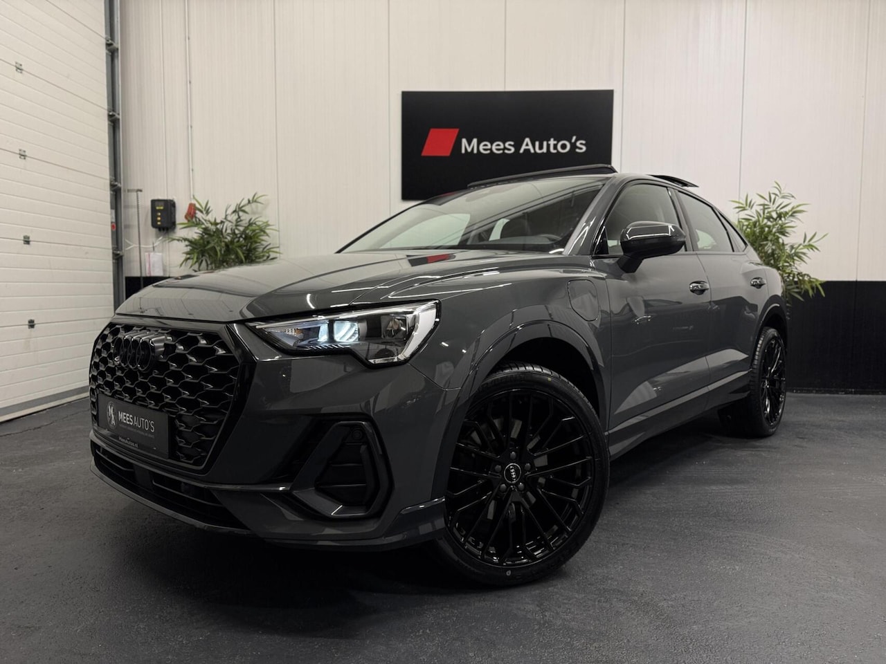 Audi Q3 Sportback - 45 TFSI e|Pano|Keyless|20"|Cam|CarPlay| - AutoWereld.nl