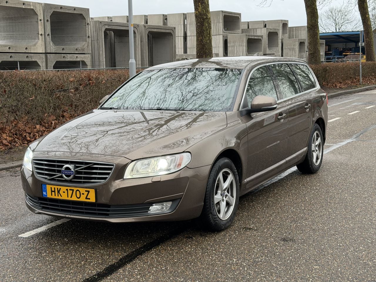 Volvo V70 - V-70 2.0 D2 Xenon Navi EURO-6 - AutoWereld.nl