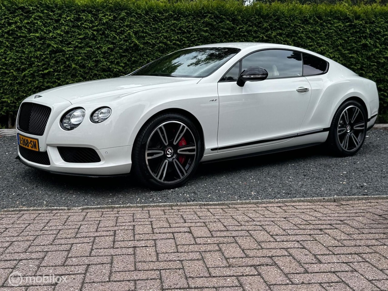 Bentley Continental GT - 4.0 V8S AUT LEDER/CAMERA/NAVI/AIRCO - AutoWereld.nl