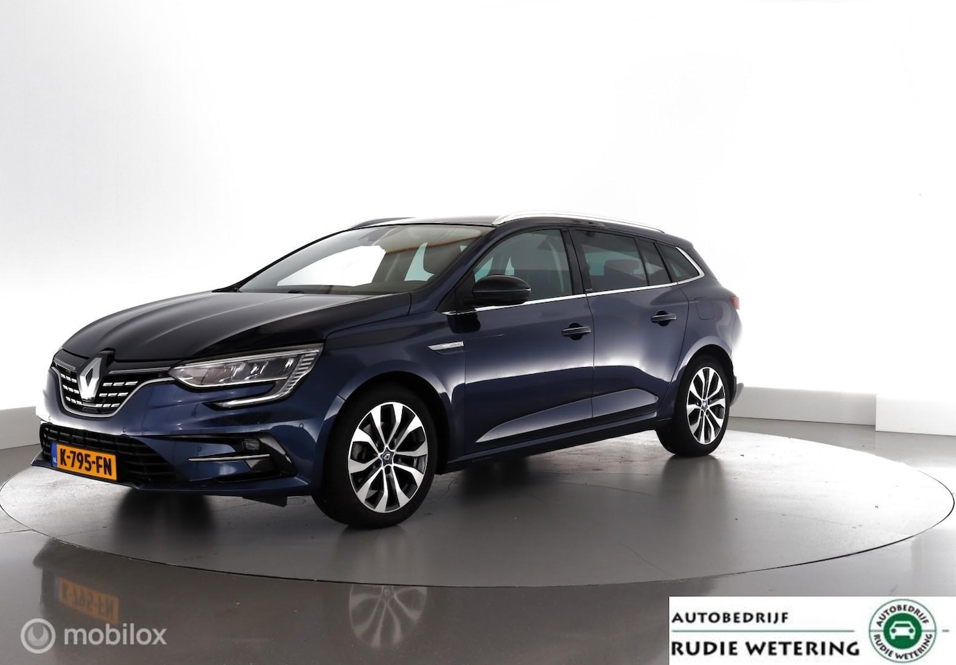 Renault Mégane E-Tech - Estate 1.6 Plug-In Hybrid 160 Business Edition One trekhaak|leer|led|cam|nav|dab|ecc|lmv17 - AutoWereld.nl