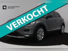 Volkswagen T-Roc - 2.0 TSI 4Motion Sport (PANORAMADAK, TREKHAAK, STOELVERWARMING, ACHTERUITRIJCAMERA, DIGITAL