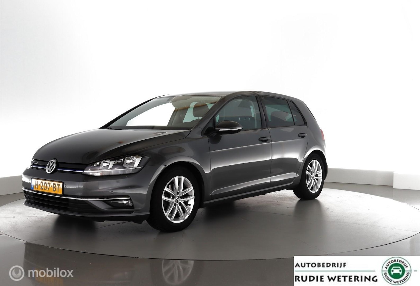 Volkswagen Golf - 1.5 TSI automaat Comfortline Business trekhaak|Carplay|acc|lmv16 - AutoWereld.nl