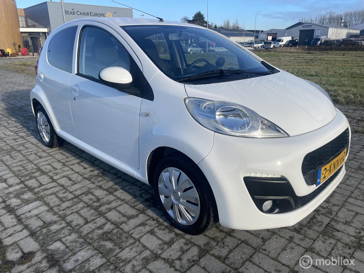 Peugeot 107 - 1.0 Active 1.0 Active - AutoWereld.nl