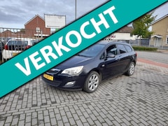 Opel Astra Sports Tourer - 1.4 Turbo Business +