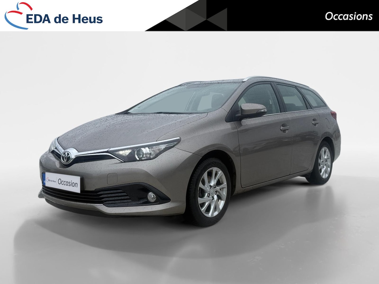 Toyota Auris Touring Sports - 1.2T Aspiration | Trekhaak | Camera | Climate Control | Navigatie | All Season Banden | DA - AutoWereld.nl