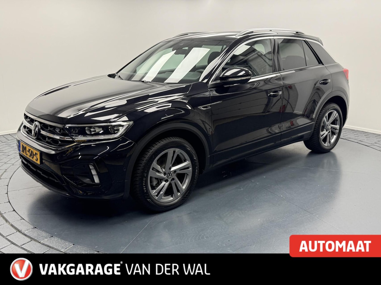 Volkswagen T-Roc - 1.5 TSI DSG R-Line Afn.Trekhaak-Navigatie-Adapt.Cr.contr-Clima-Carplay-Camera-Virtual-Park - AutoWereld.nl