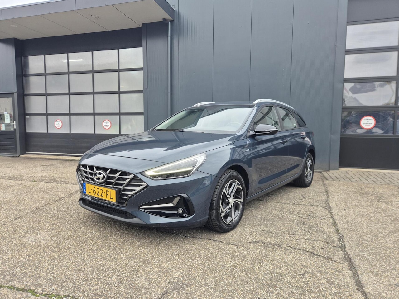 Hyundai i30 Wagon - 1.0 T-GDi MHEV Comfort Smart 1.0 T-GDi MHEV Comfort Smart - AutoWereld.nl