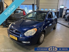 Hyundai Accent - 1.4i Dynamic Airco