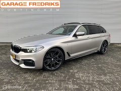BMW 5-serie Touring - 520i M-Sport | PANO | Trekhaak | Org. NL | 20' |